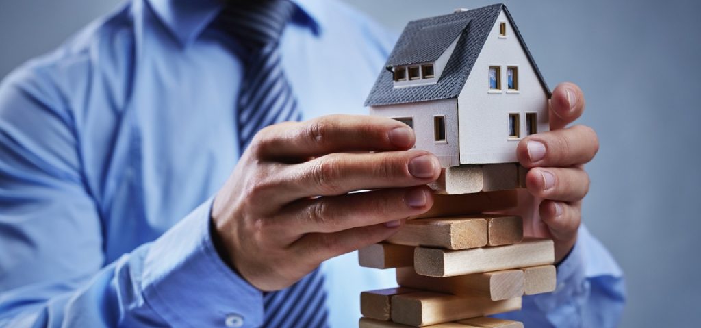 Як уникнути ризиків при покупці нерухомості