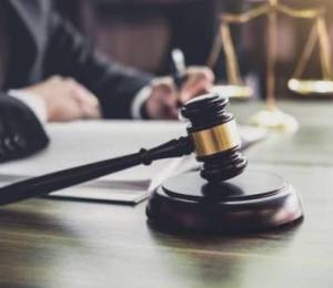 Суд повернув земельні ділянки територіальній громаді Києва