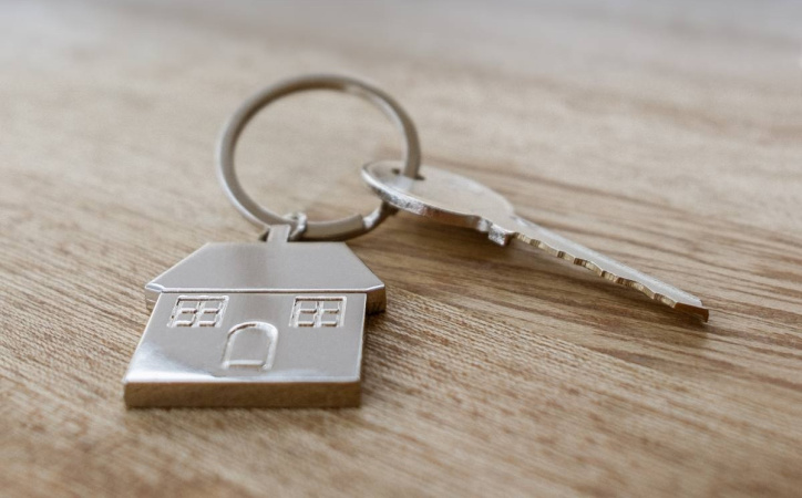 Кабмин запускает программу жилищных ваучеров для ВПЛ