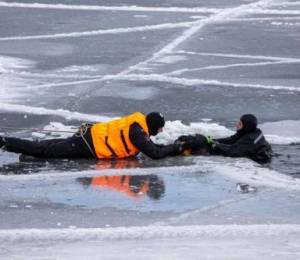 Безпечні місця для купання на Крещение в Києві
