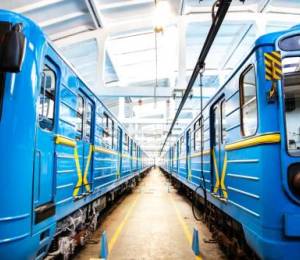 Зміни в русі поїздів метро в Києві