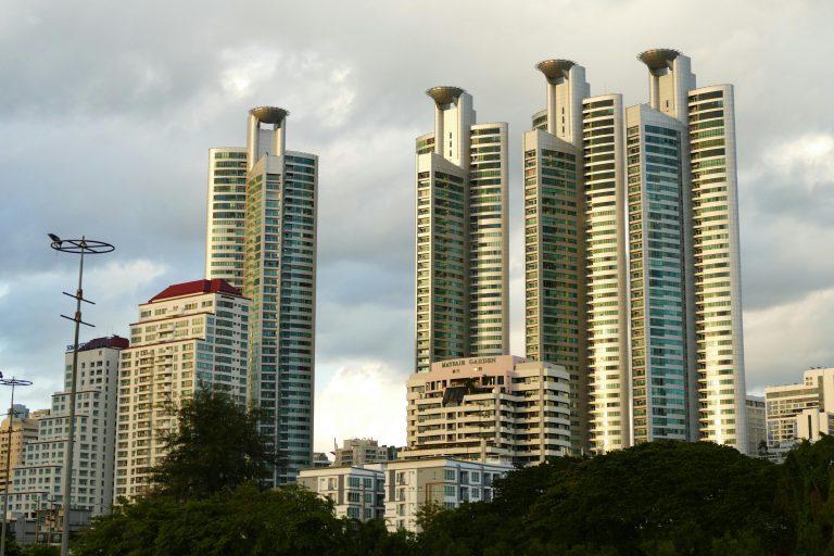 Як обрати поверх у новобудові: плюси й мінуси кожного рівня