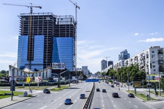 Sky Towers в Киеве выставлен на продажу за 662,3 млн грн