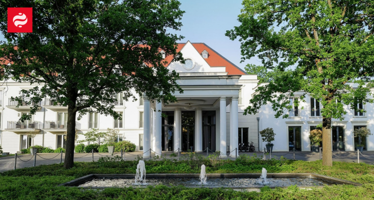 Hilton розглядає можливість розірвання угоди з управлінською компанією, пов’язаною з іранським лідером