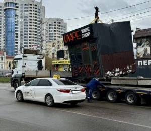 В Киеве усилили работу по демонтажу незаконных сооружений