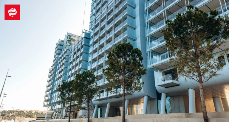 Ахметов приобрел апартаменты в Монако за 471 млн евро