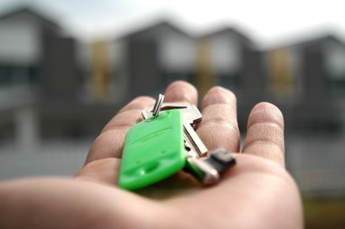 Безналичная продажа квартиры: основные нюансы