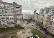 Тростянецька 7