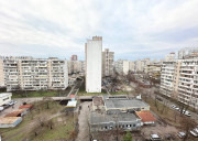 Тростянецька 7