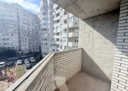 Теплична 42
