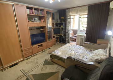 Братиславская 42