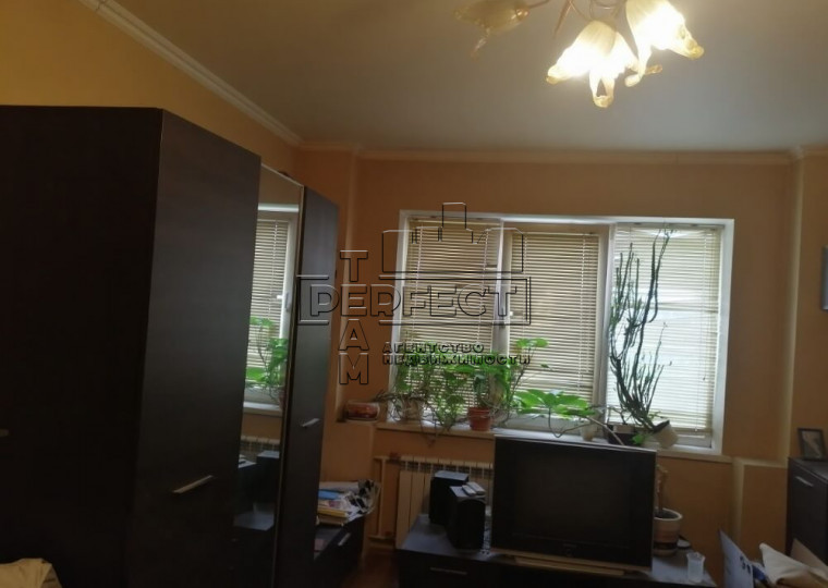 Продажа 1-комнатной квартиры Булгакова 2А - Фото 1