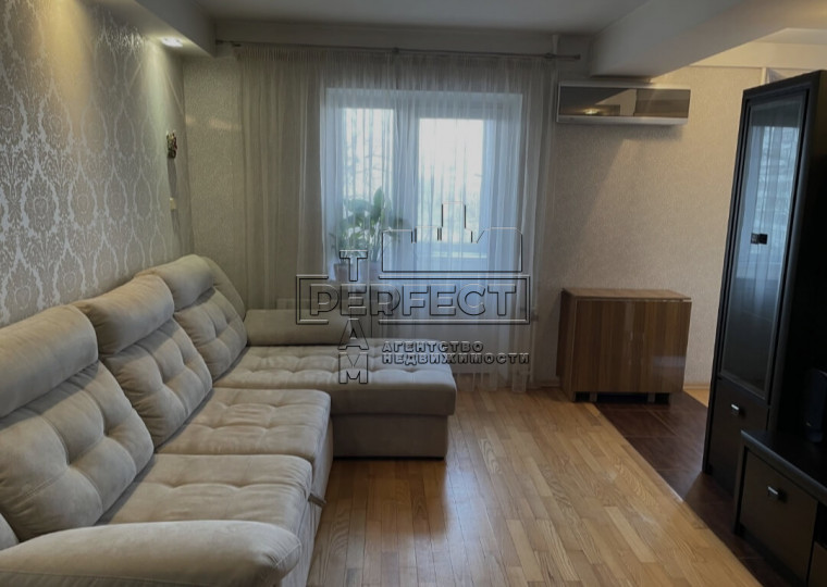 Продажа 3-комнатной квартиры Курчатова 3А - Фото 2