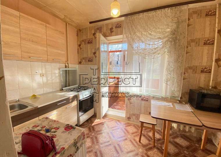 Продажа 1-комнатной квартиры Киприанова 2  - Фото 1